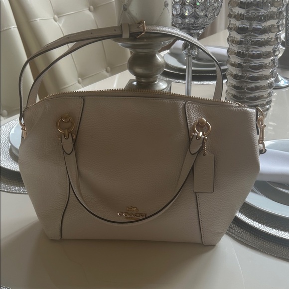 Coach Beige Leather Shoulder Bag